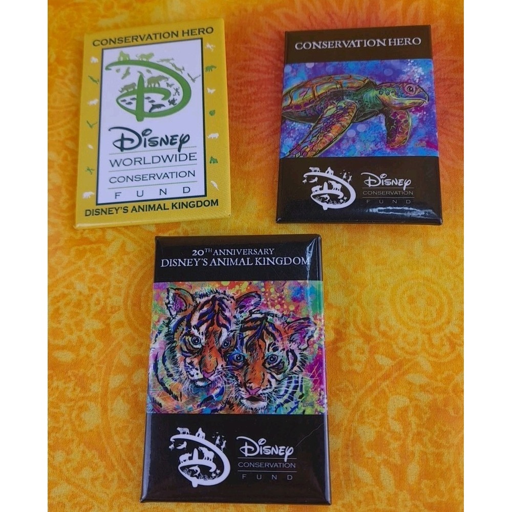 Disney Worldwide Conservation Fund‎ Pin Back Button Pins Turtle & Lion Set of 3